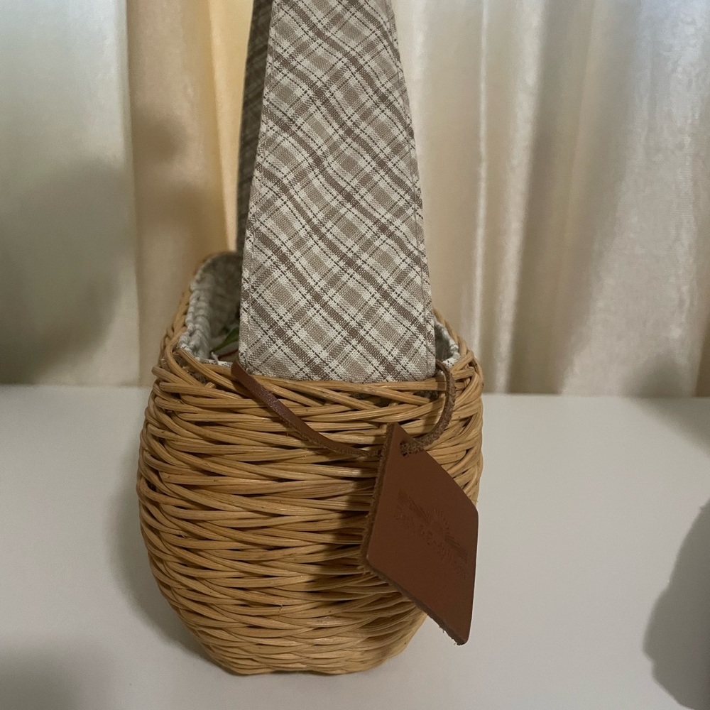 Bath&Body Works‎ Woven Tan Basket Bag - Picture 4 of 11
